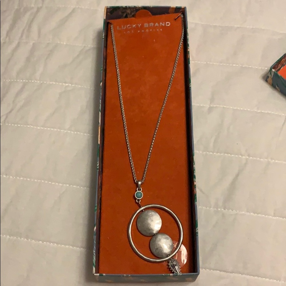 Lucky brand necklace